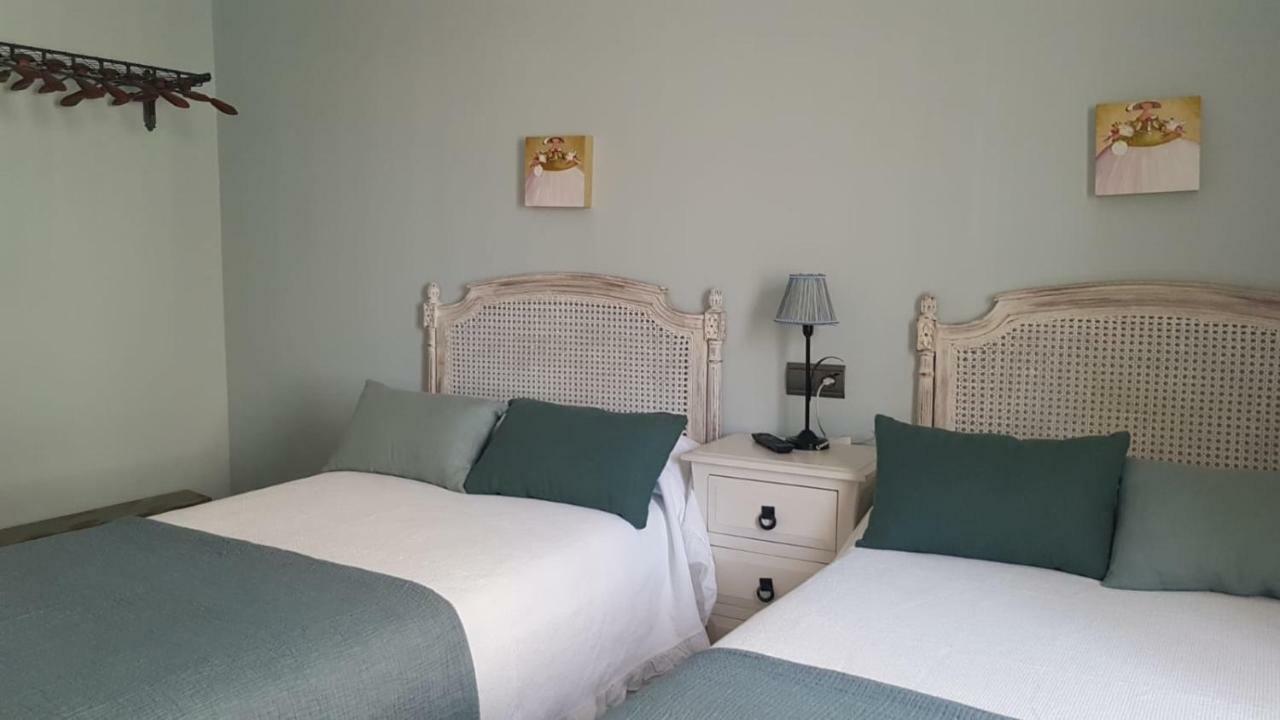 Hostal El Resbalon เซอร์เวรา เด ปิซูเอร์กา ภายนอก รูปภาพ