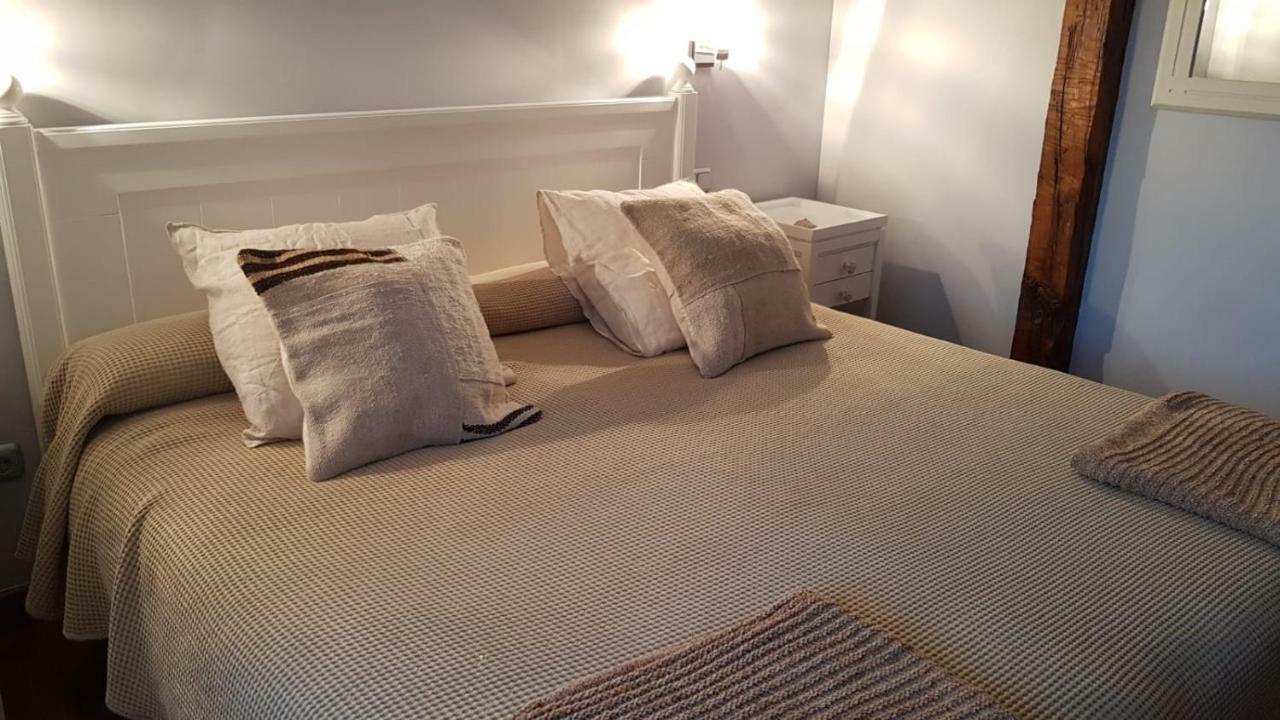 Hostal El Resbalon เซอร์เวรา เด ปิซูเอร์กา ภายนอก รูปภาพ