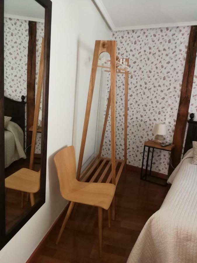 Hostal El Resbalon เซอร์เวรา เด ปิซูเอร์กา ภายนอก รูปภาพ